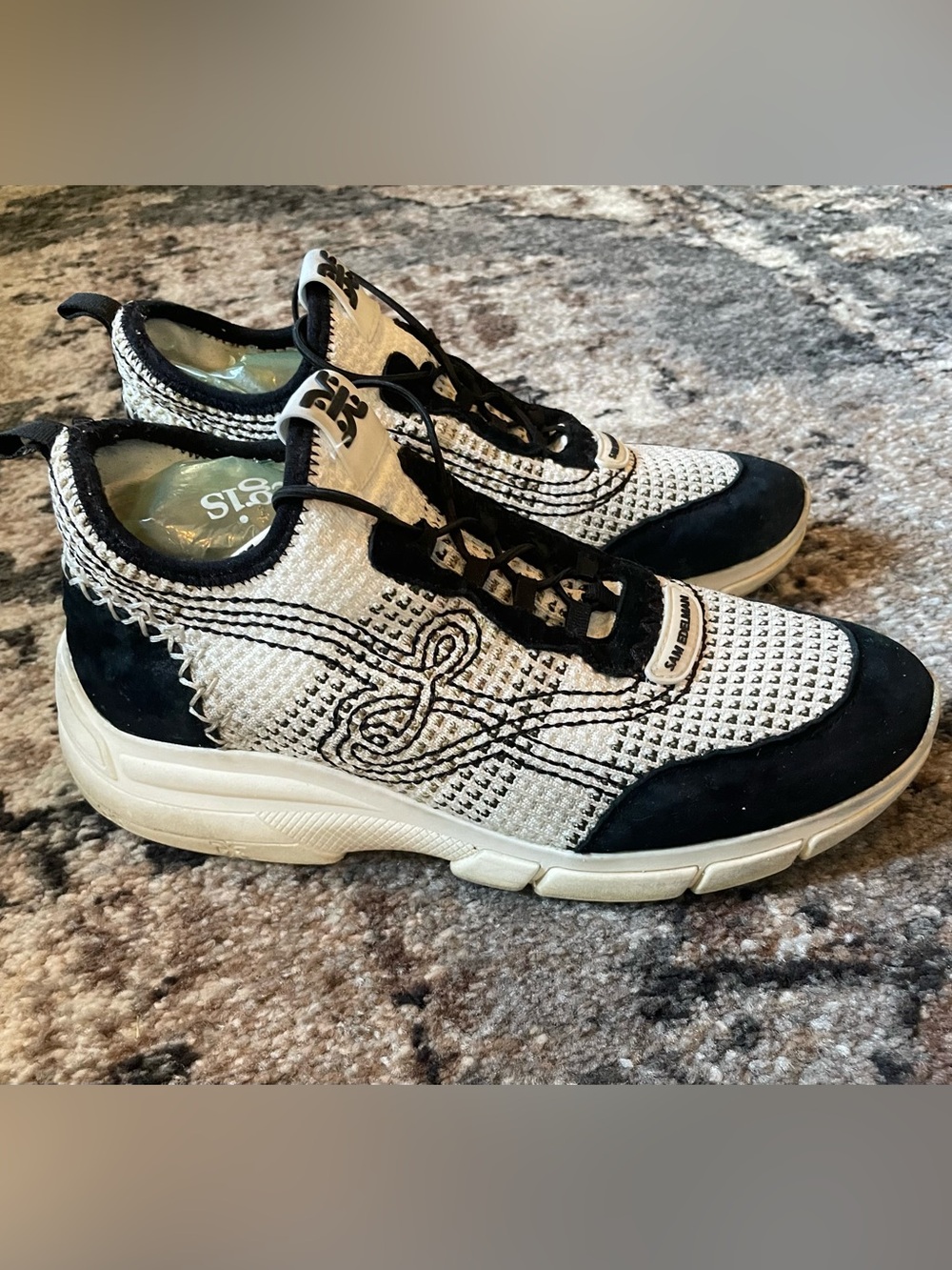Sam Edelman Chelsie Women's White and Black Knit Lace-Up Sneakers